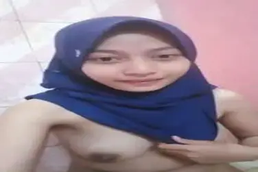 Ukhti Melly Hijab Cantik Part 1 Live Kasur Toilet